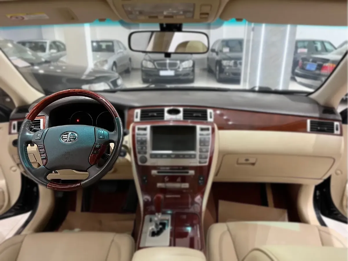 2009 HongQi ShengShi 3.0L 231HP V6 6AT,autocango,china used car exporter,china ev exporter,chinese used car exporter,chinese used ev exporter