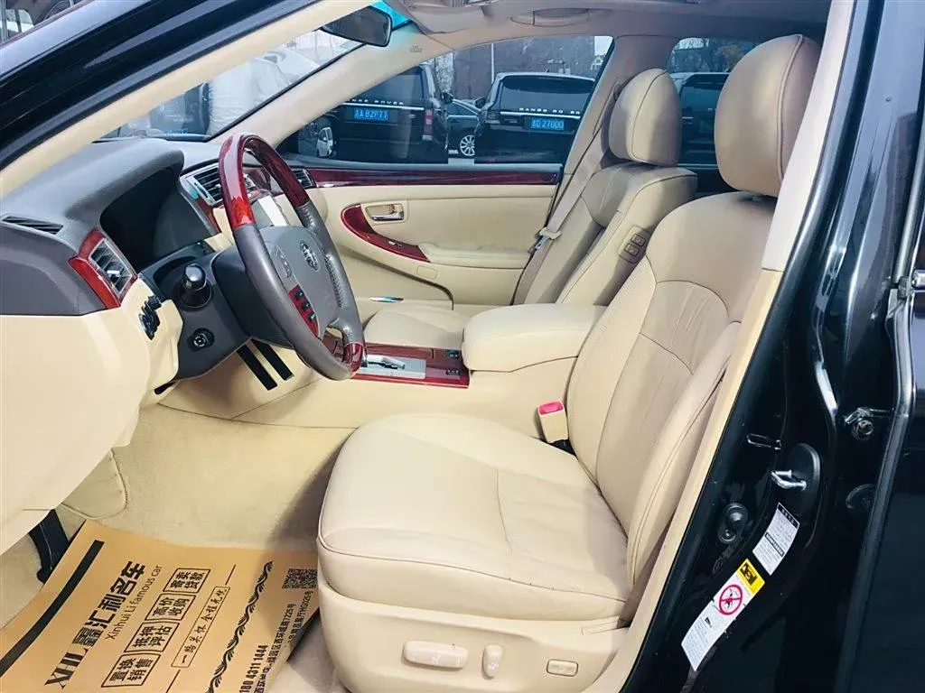 2009 HongQi ShengShi 3.0L 231HP V6 6AT,autocango,china used car exporter,china ev exporter,chinese used car exporter,chinese used ev exporter
