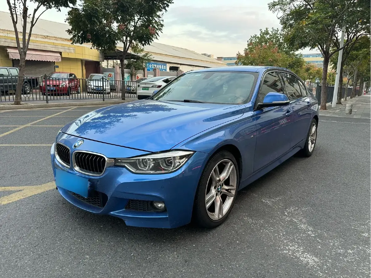2018 BMW 3 Series 2.0T 184HP L4 8AT