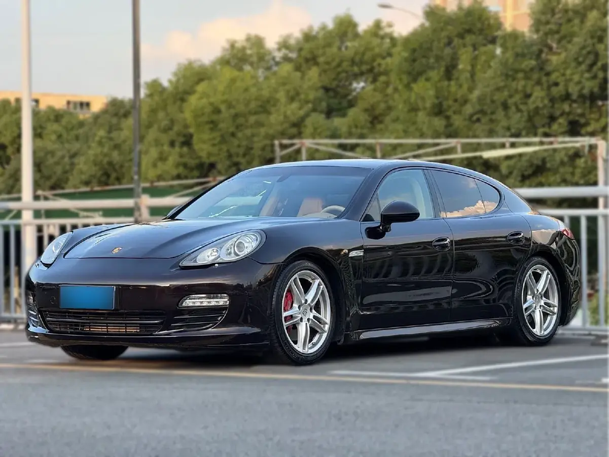 2013 Porsche Panamera 3.6L 300HP V6 7DCT