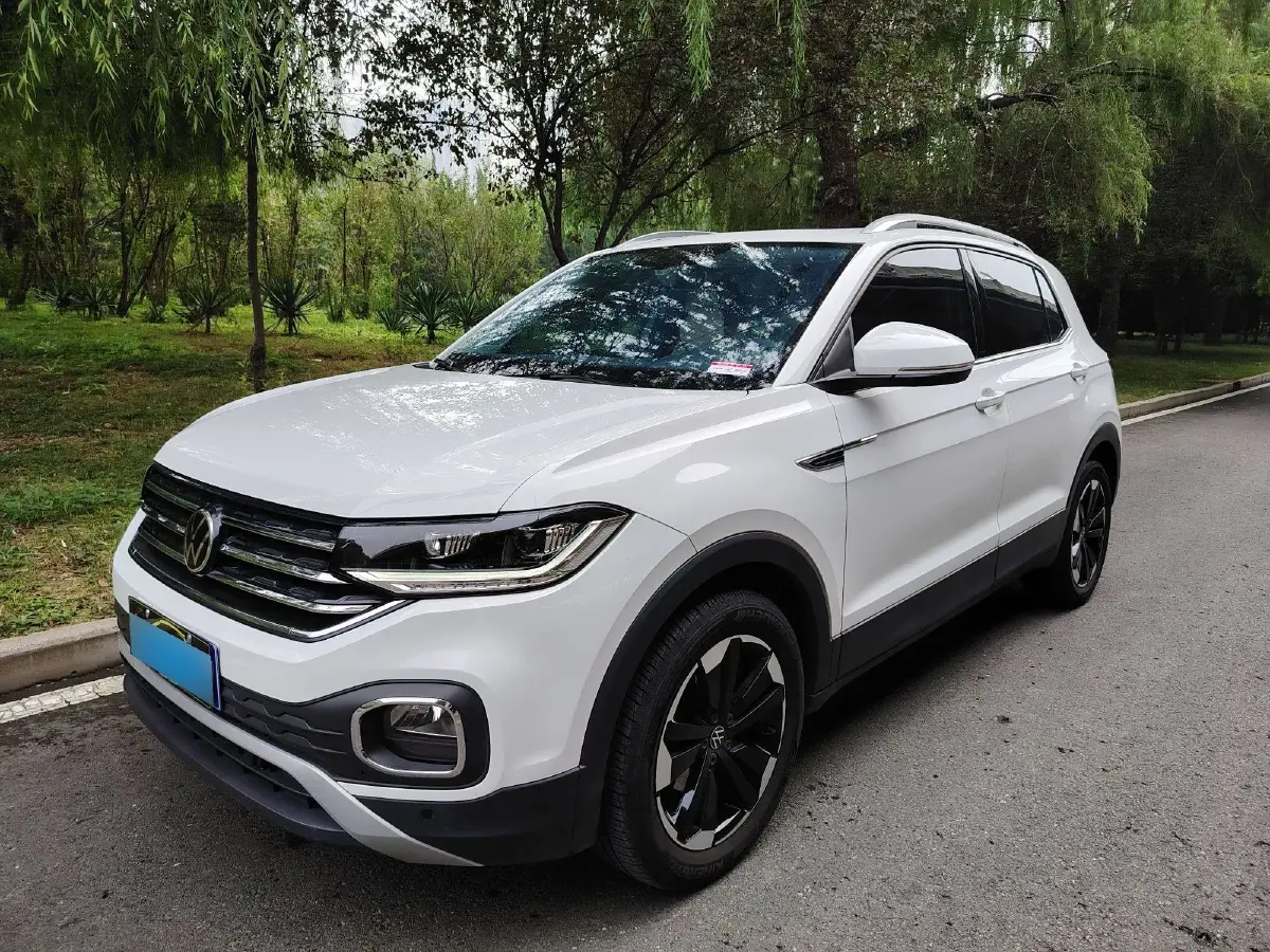 2020 Volkswagen Tacqua 1.4T 150HP L4 7DCT