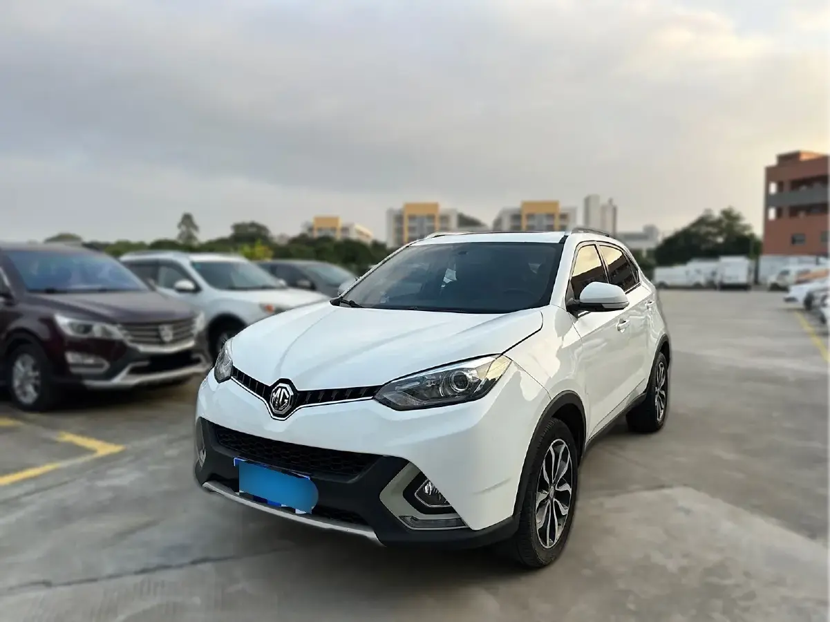 2015 MG GS 2.0T 220HP L4 6DCT