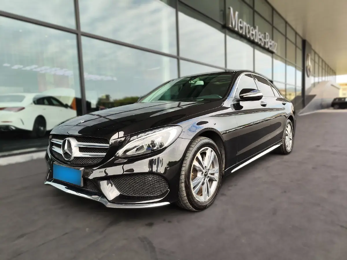 2018 Mercedes-Benz C Class 2.0T 184HP L4 9AT