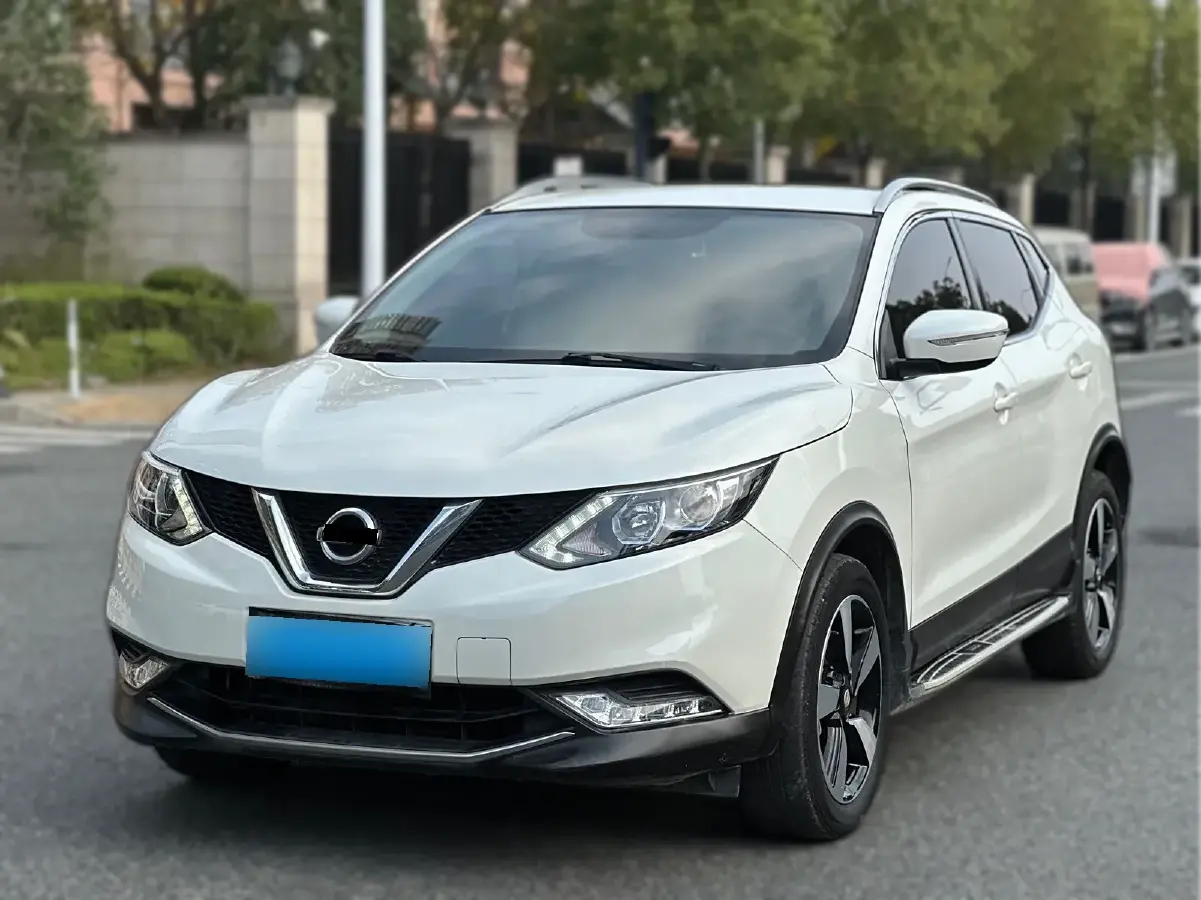 2017 Nissan Qashqai 2.0L 150HP L4 CVT