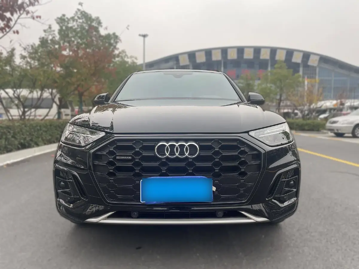 2023 Audi Q5L 2.0T 190HP L4 7DCT