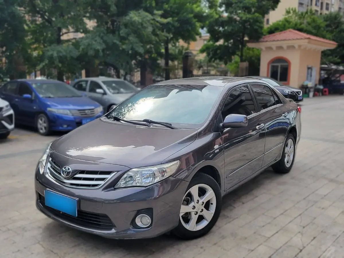 2011 Toyota Corolla 1.8L 140HP L4 CVT