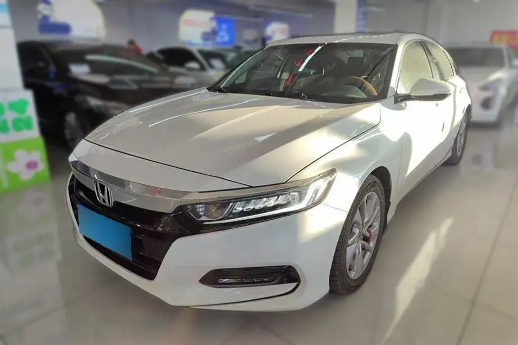 2018 Honda Accord 1.5T 194HP L4 CVT