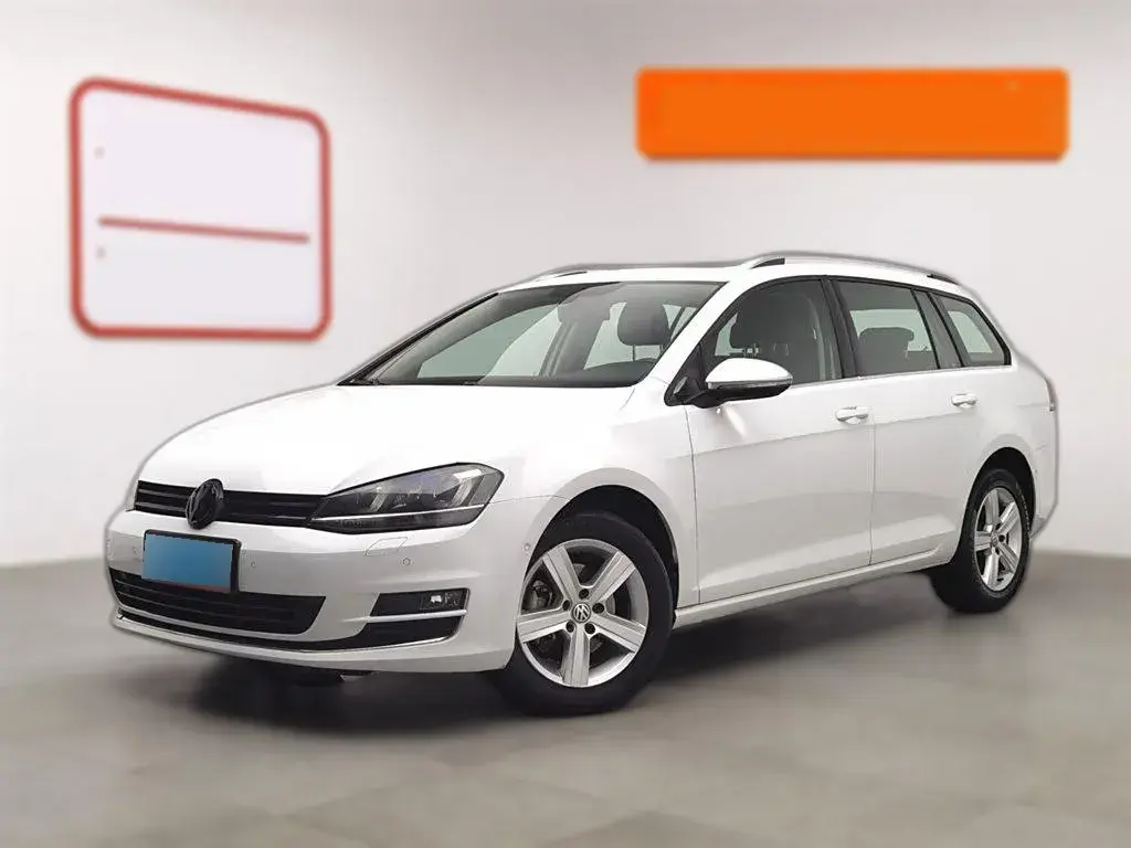 2014 Volkswagen Golf 1.4T 150HP L4 7DCT