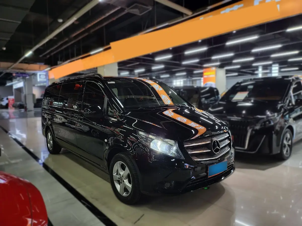 2021 Mercedes-Benz Vito 2.0T 211HP L4 9AT
