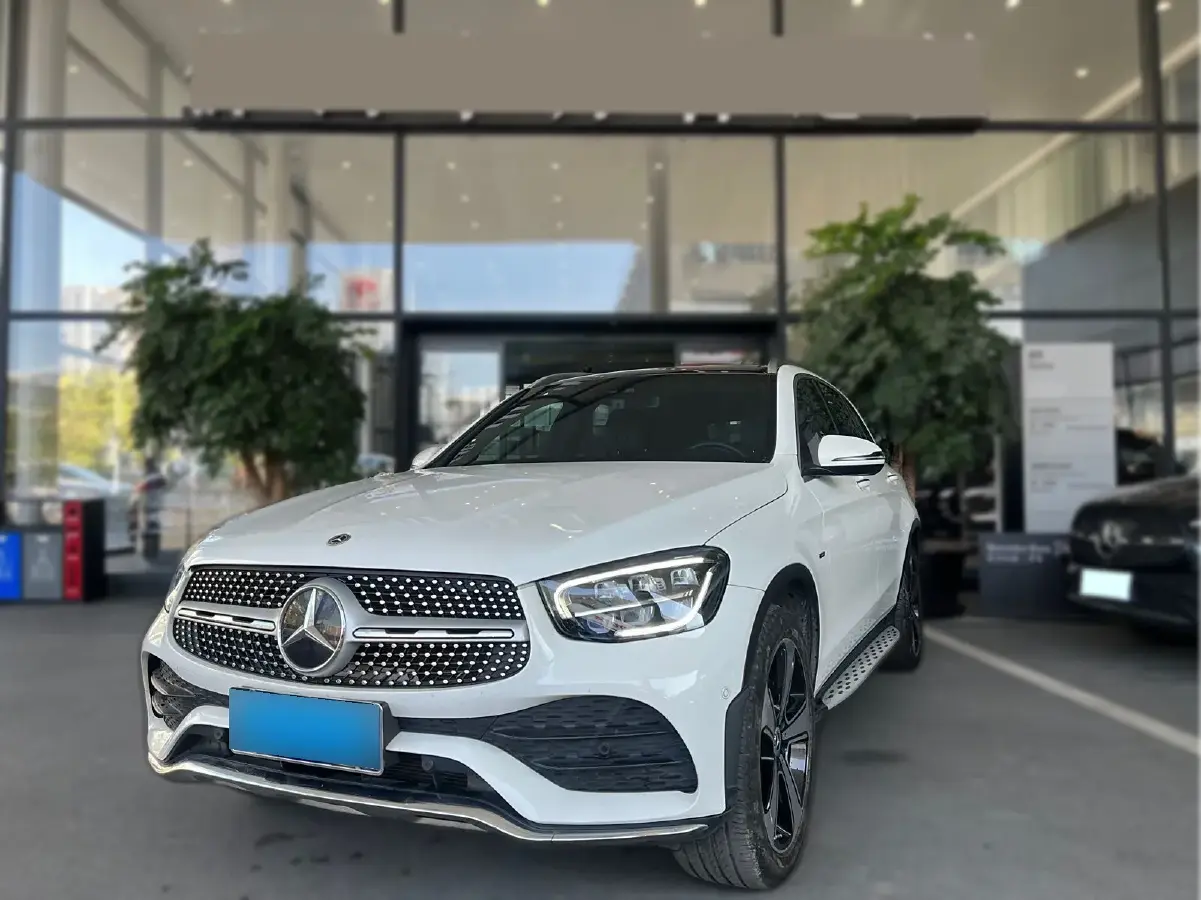 2022 Mercedes-Benz GLC Class 2.0T 258HP L4 9AT