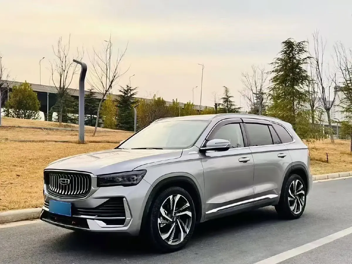 2023 Geely Monjaro 2.0T 238HP L4 8AT