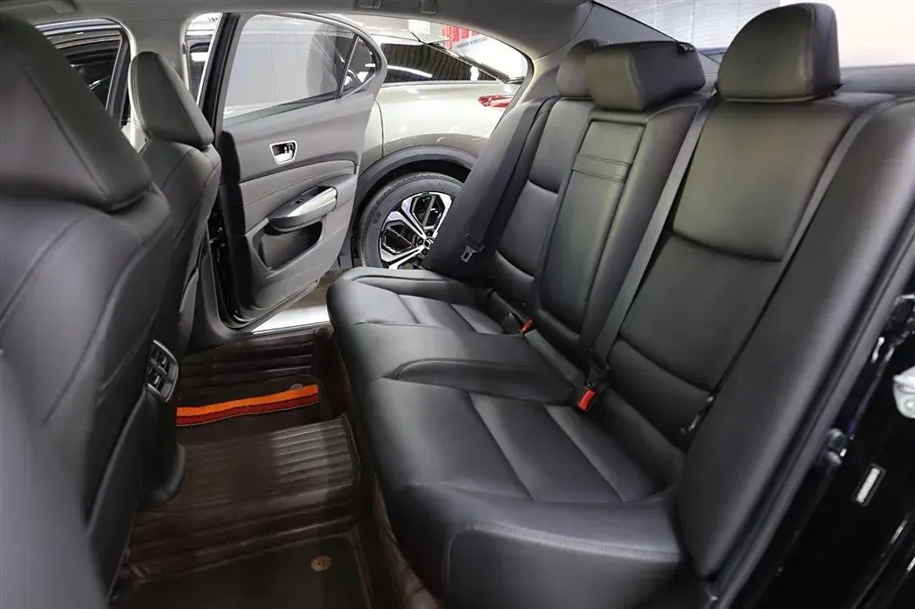 2018 Acura TLX-L 2.4L 208HP L4 8DCT,autocango,china used car exporter,china ev exporter,chinese used car exporter,chinese used ev exporter