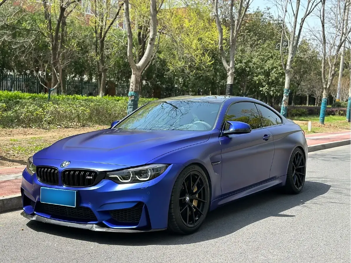 2018 BMW M4 3.0T 460HP L6 7DCT
