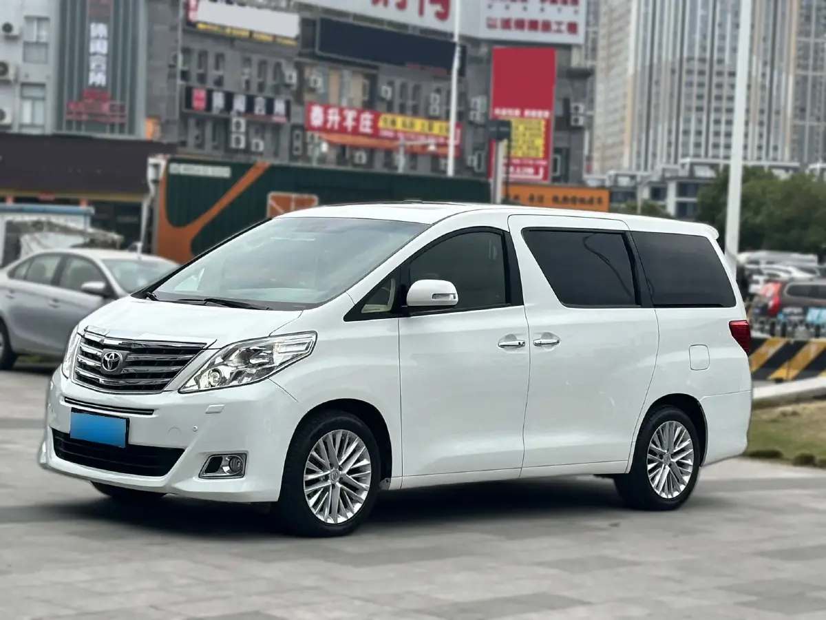 2012 Toyota Alphard 3.5L 275HP V6 6AT