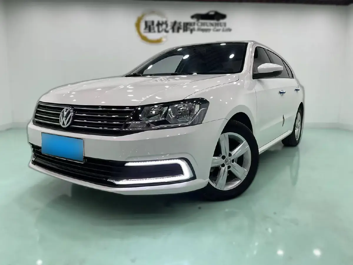 2017 Volkswagen Lavida 1.6L 110HP L4 5MT