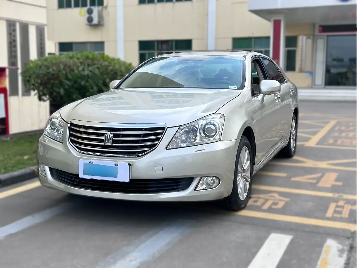 2010 Toyota Crown 2.5L 193HP V6 6AT