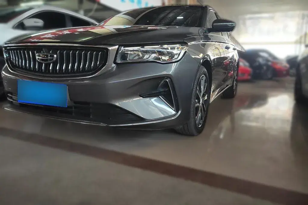 2022 Geely Emgrand 1.5L 114HP L4 CVT