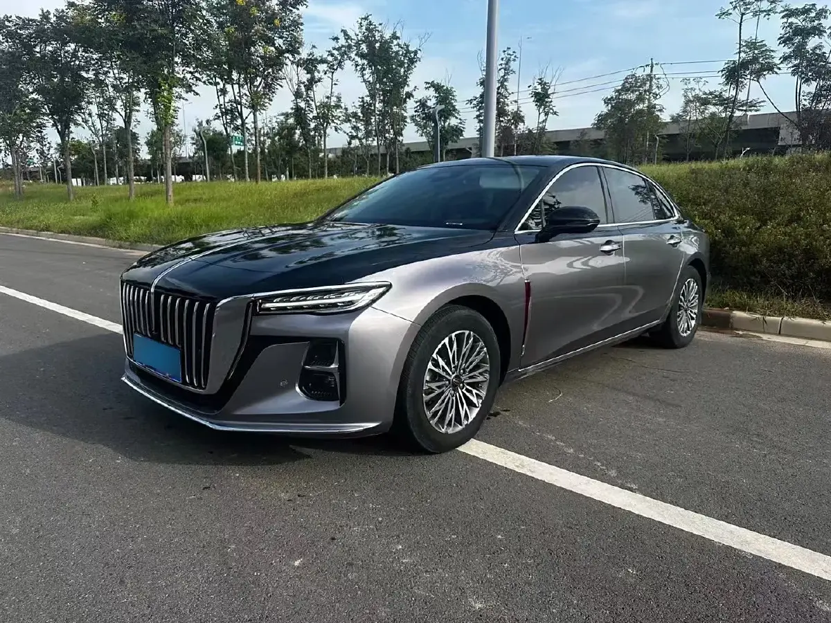 2024 HongQi H5 2.0T 224HP L4 8AT