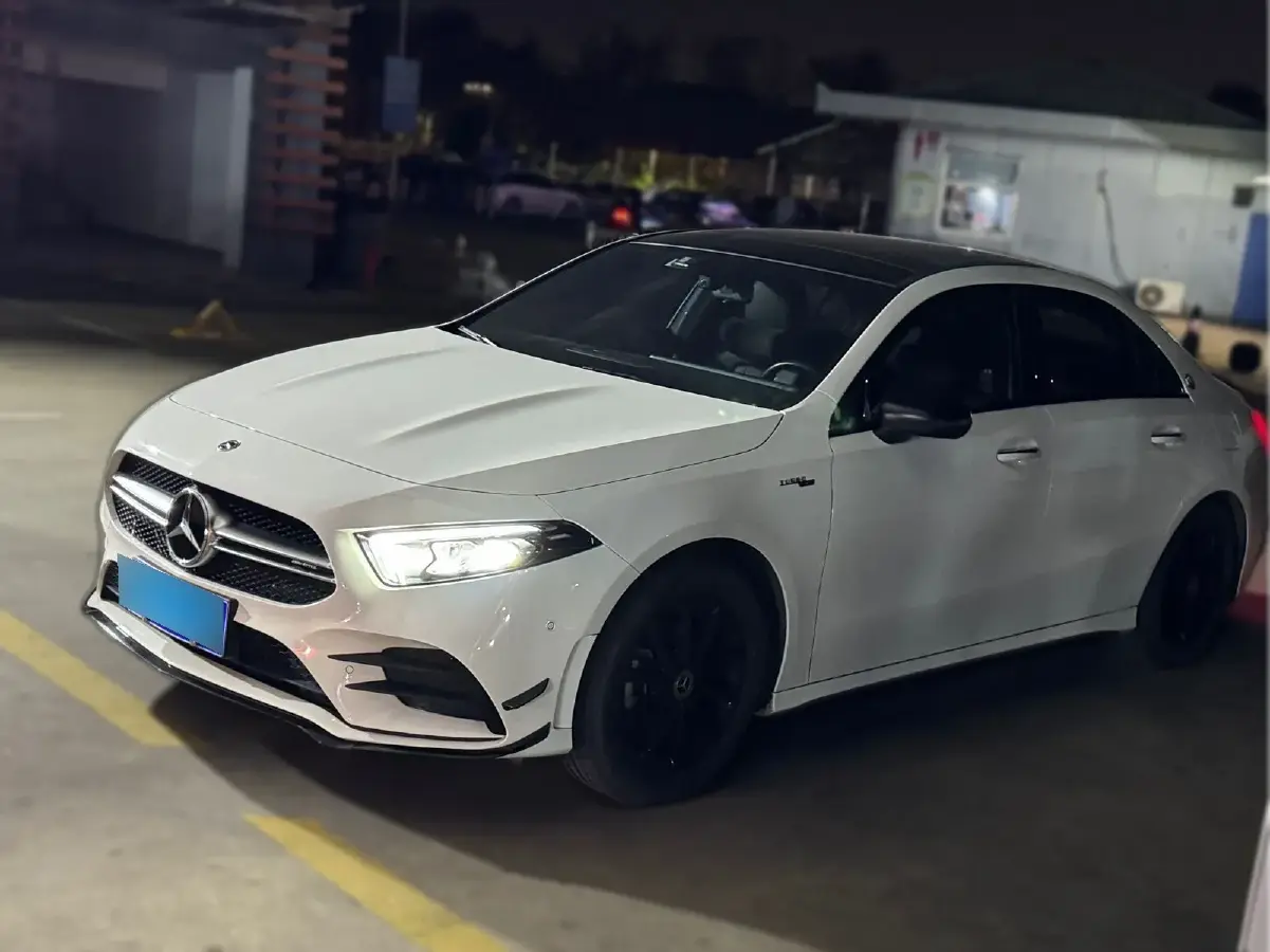 2021 Mercedes-Benz A Class 1.3T 163HP L4 7DCT