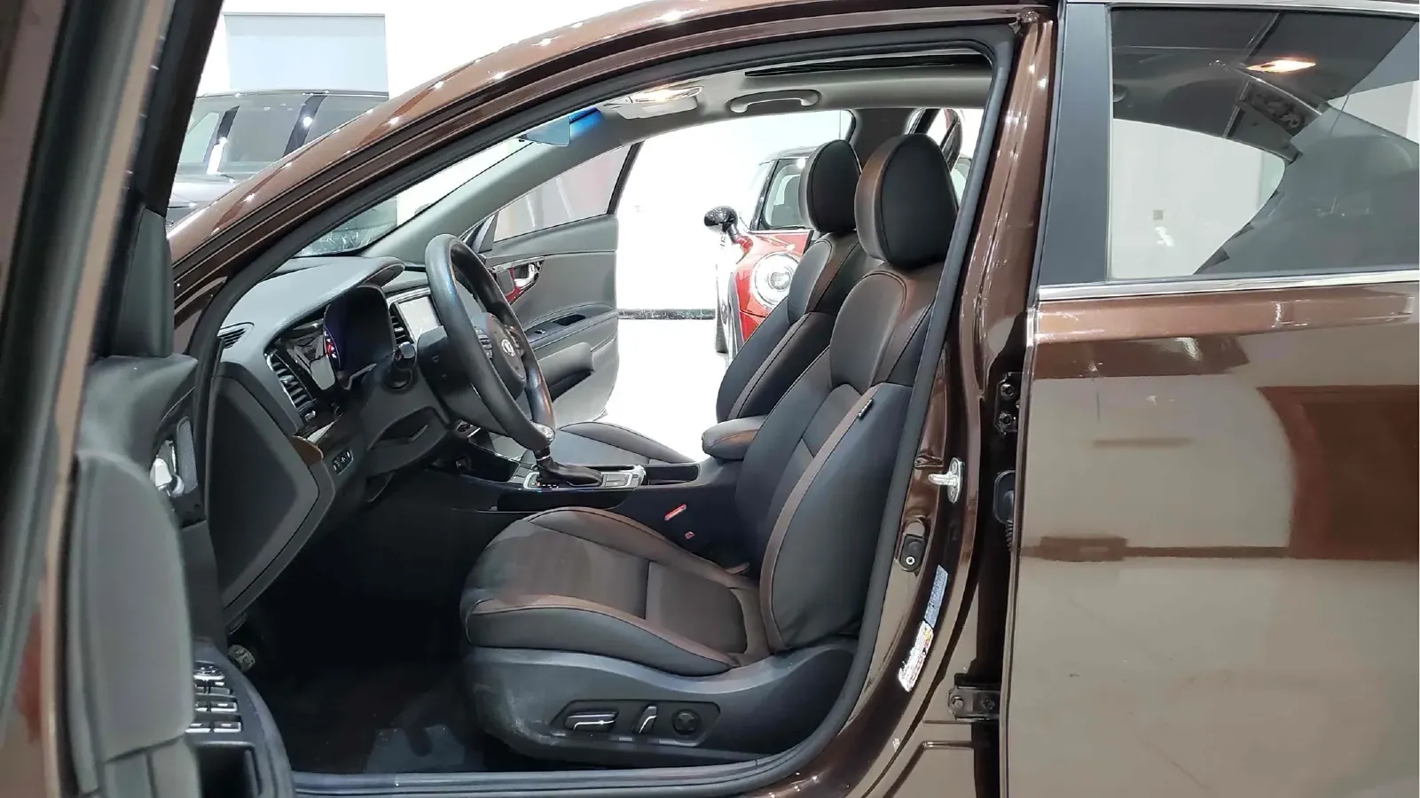 2017 Kia Cachet 1.8L 143HP L4 6AT,autocango,china used car exporter,china ev exporter,chinese used car exporter,chinese used ev exporter