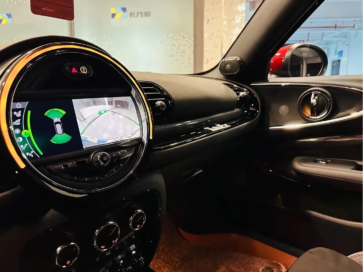 2020 MINI JCW CLUBMAN 2.0T 272HP L4 8AT,autocango,china used car exporter,china ev exporter,chinese used car exporter,chinese used ev exporter