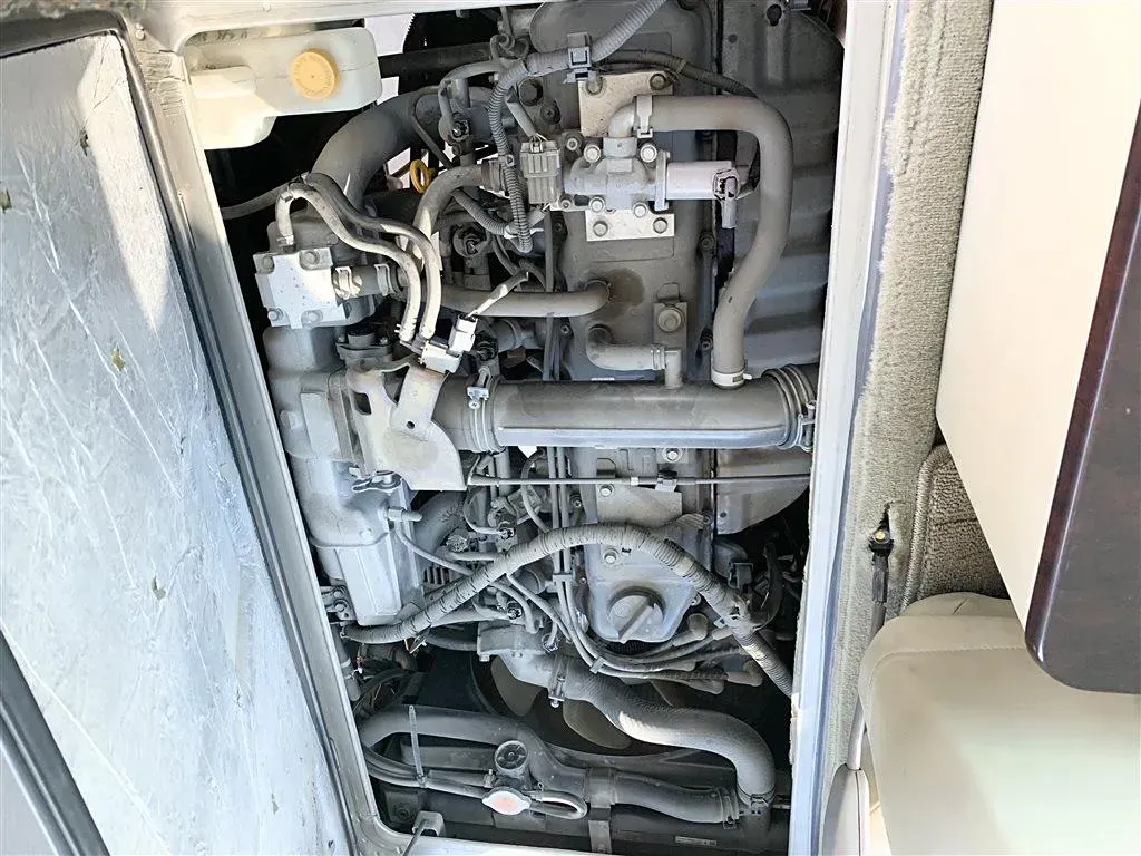 2011 Nissan Civilian 4.5L 180HP L6 5MT,autocango,china used car exporter,china ev exporter,chinese used car exporter,chinese used ev exporter