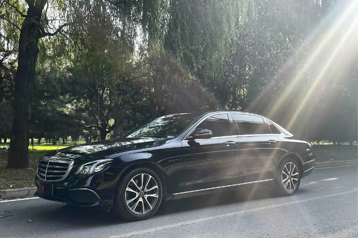 2016 Mercedes-Benz E Class 2.0T 184HP L4 9AT