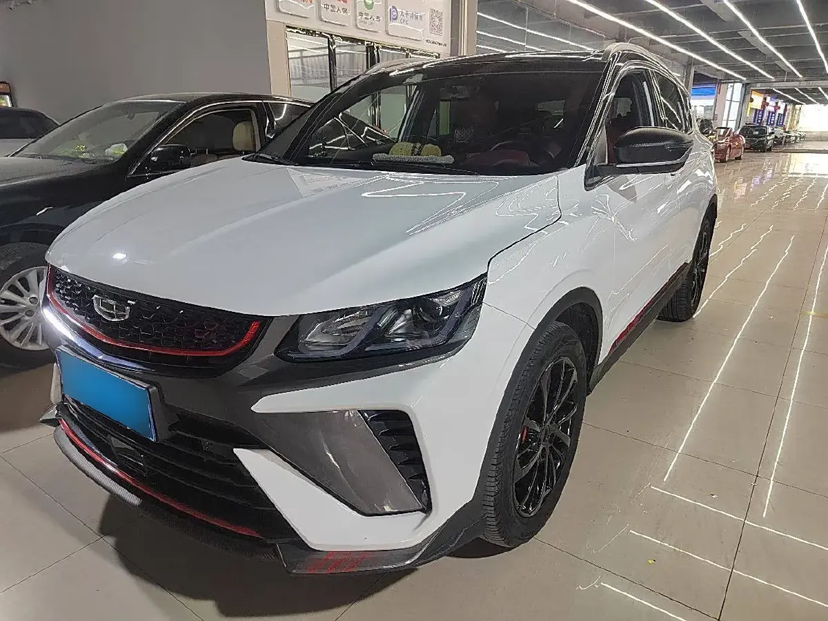 2022 Geely Coolray 1.5T 181HP L4 7DCT