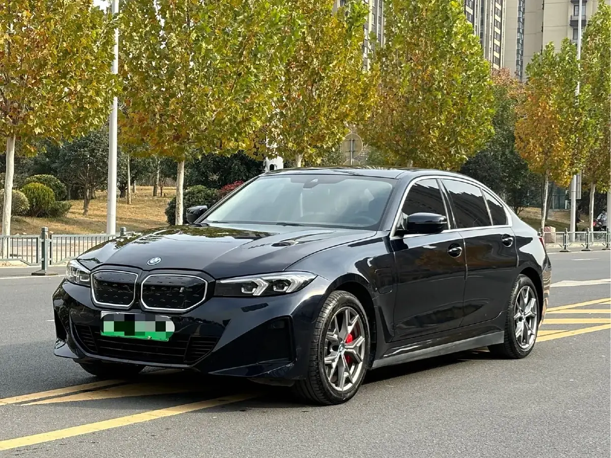 2024 BMW i3 BEV 79.05KWH