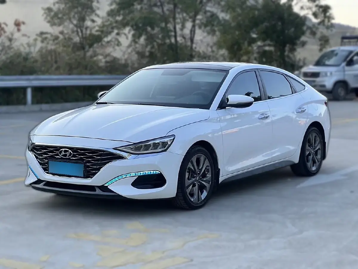 2019 Hyundai La Festa 1.6T 190HP L4 7DCT