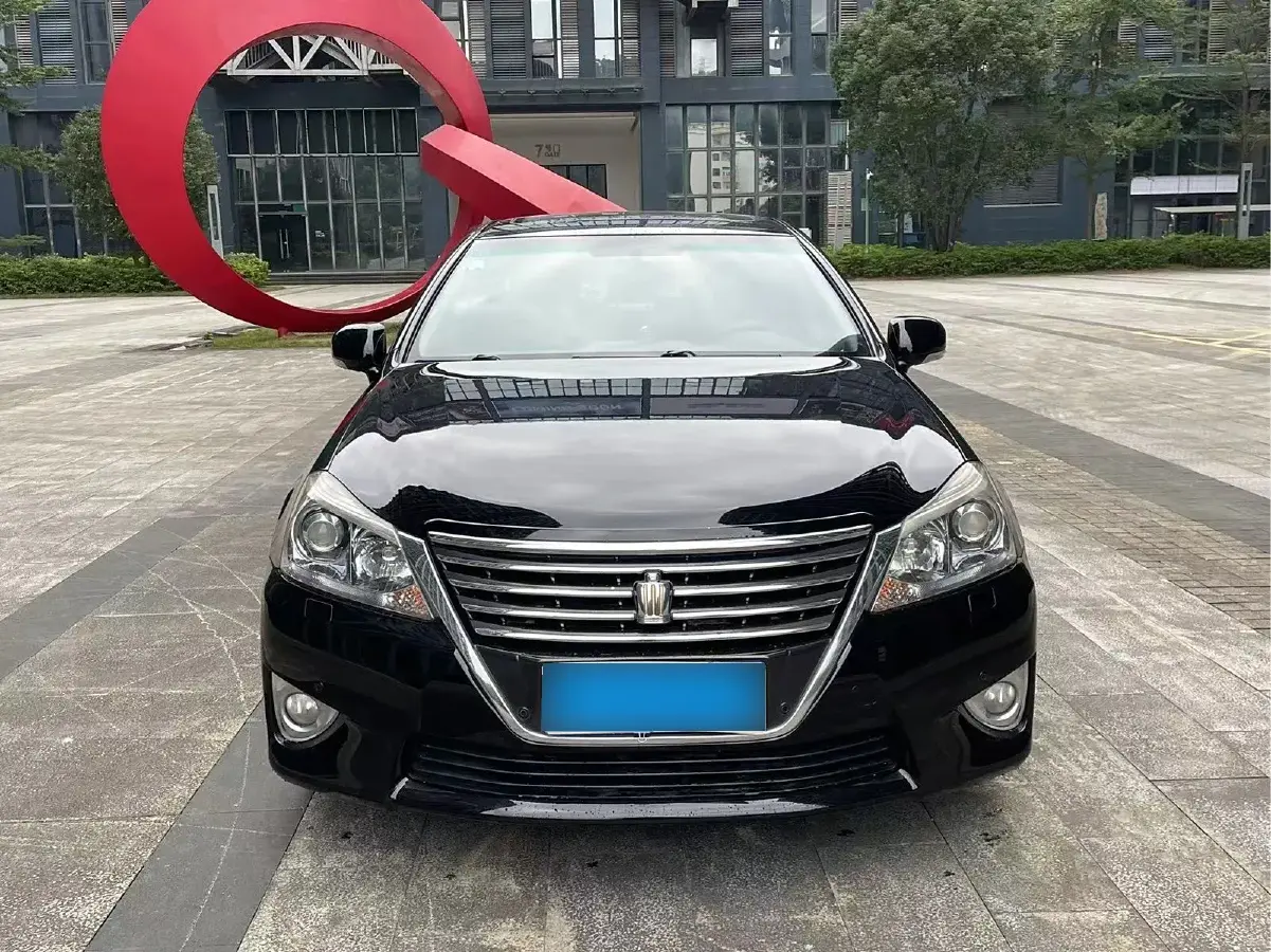2012 Toyota Crown 2.5L 193HP V6 6AT