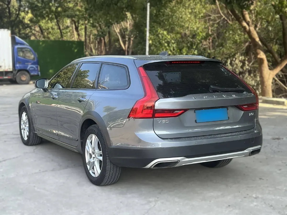 2019 Volvo V90 2.0T 254HP L4 8AT,autocango,china used car exporter,china ev exporter,chinese used car exporter,chinese used ev exporter