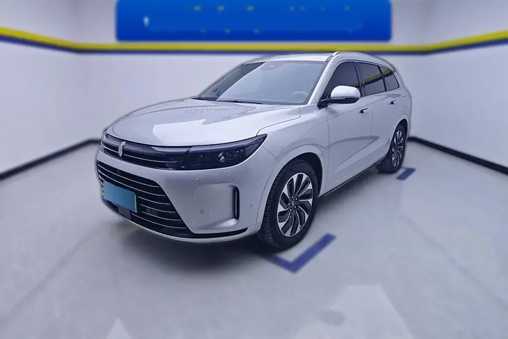 2024 HIMA M7 1.5T 152HP L4 REEV 40KWH