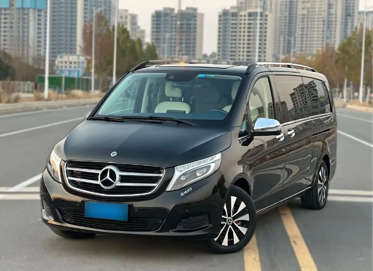 2018 Mercedes-Benz A Class 1.6T 122HP L4 7DCT