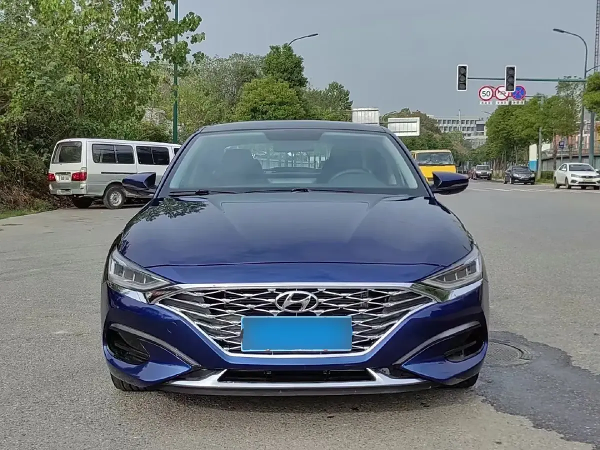2019 Hyundai La Festa 1.6T 190HP L4 7DCT