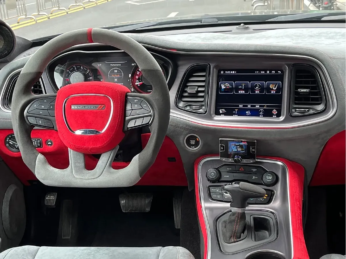 2019 Dodge Challenger SRT 6.2T 728HP V8 8AT,autocango,china used car exporter,china ev exporter,chinese used car exporter,chinese used ev exporter