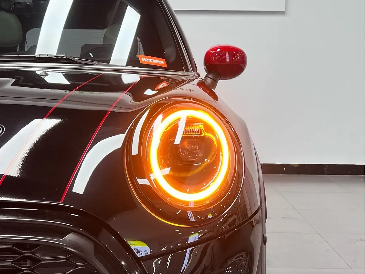 2023 MINI JCW 2.0T 231HP L4 8AT,autocango,china used car exporter,china ev exporter,chinese used car exporter,chinese used ev exporter