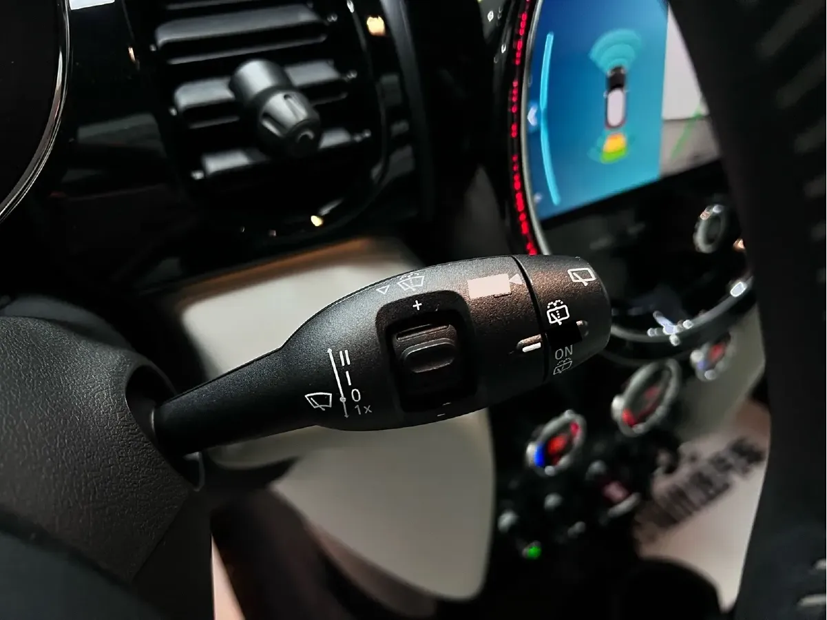 2023 MINI JCW 2.0T 231HP L4 8AT,autocango,china used car exporter,china ev exporter,chinese used car exporter,chinese used ev exporter