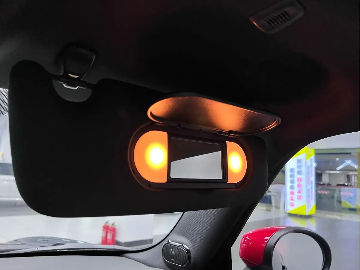 2023 MINI JCW 2.0T 231HP L4 8AT,autocango,china used car exporter,china ev exporter,chinese used car exporter,chinese used ev exporter