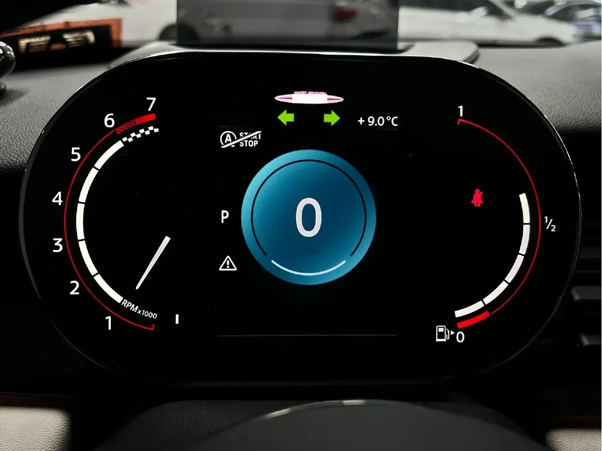 2023 MINI JCW 2.0T 231HP L4 8AT,autocango,china used car exporter,china ev exporter,chinese used car exporter,chinese used ev exporter