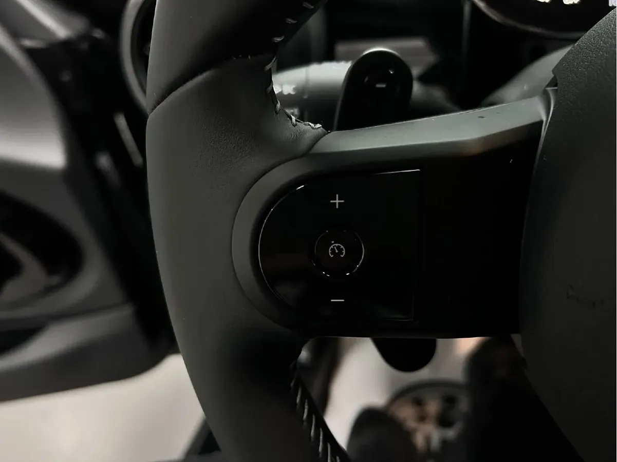 2023 MINI JCW 2.0T 231HP L4 8AT,autocango,china used car exporter,china ev exporter,chinese used car exporter,chinese used ev exporter