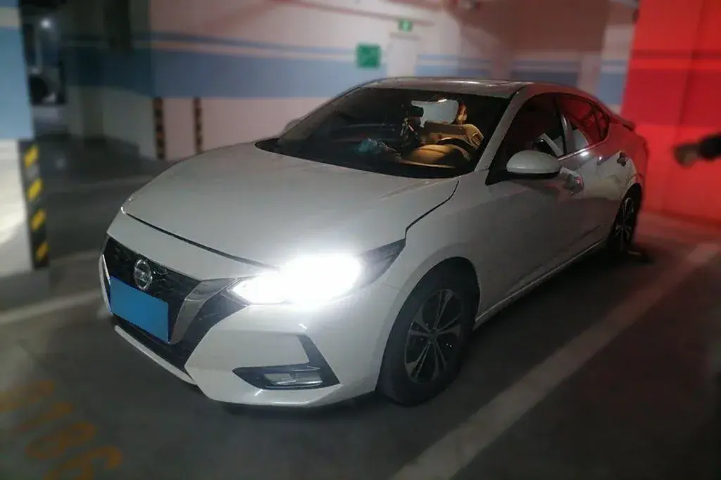 2022 Nissan Sylphy 1.6L 135HP L4 CVT