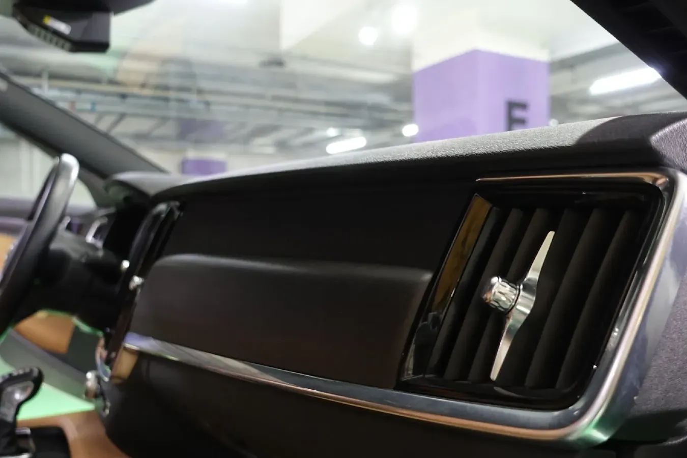 2020 Volvo V90 2.0T 250HP L4 8AT,autocango,china used car exporter,china ev exporter,chinese used car exporter,chinese used ev exporter