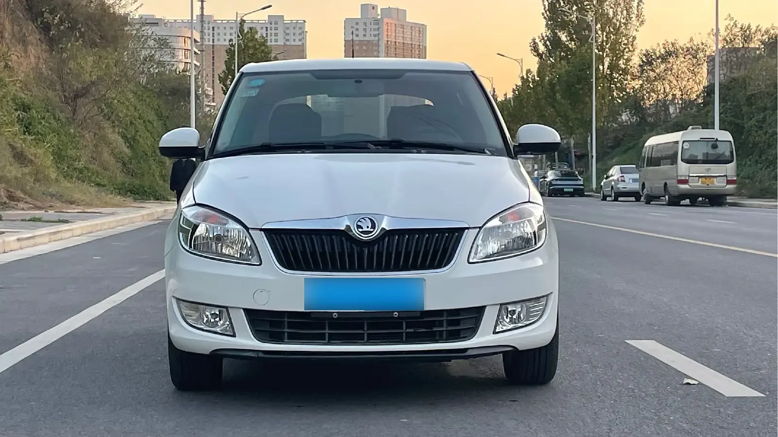 2014 Skoda Fabia 1.4L 86HP L4 6AT