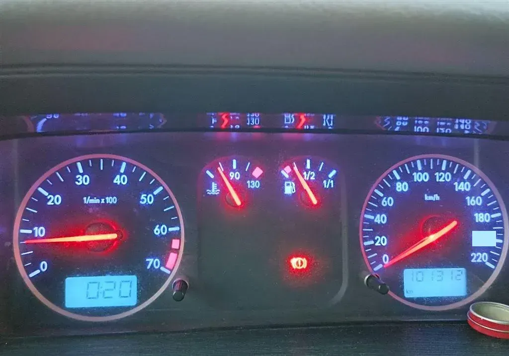 2004 Volkswagen Santana Vista 1.8L 101HP L4 5MT,autocango,china used car exporter,china ev exporter,chinese used car exporter,chinese used ev exporter