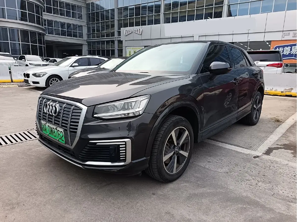 2019 Audi Q2L e-tron BEV 39.7KWH