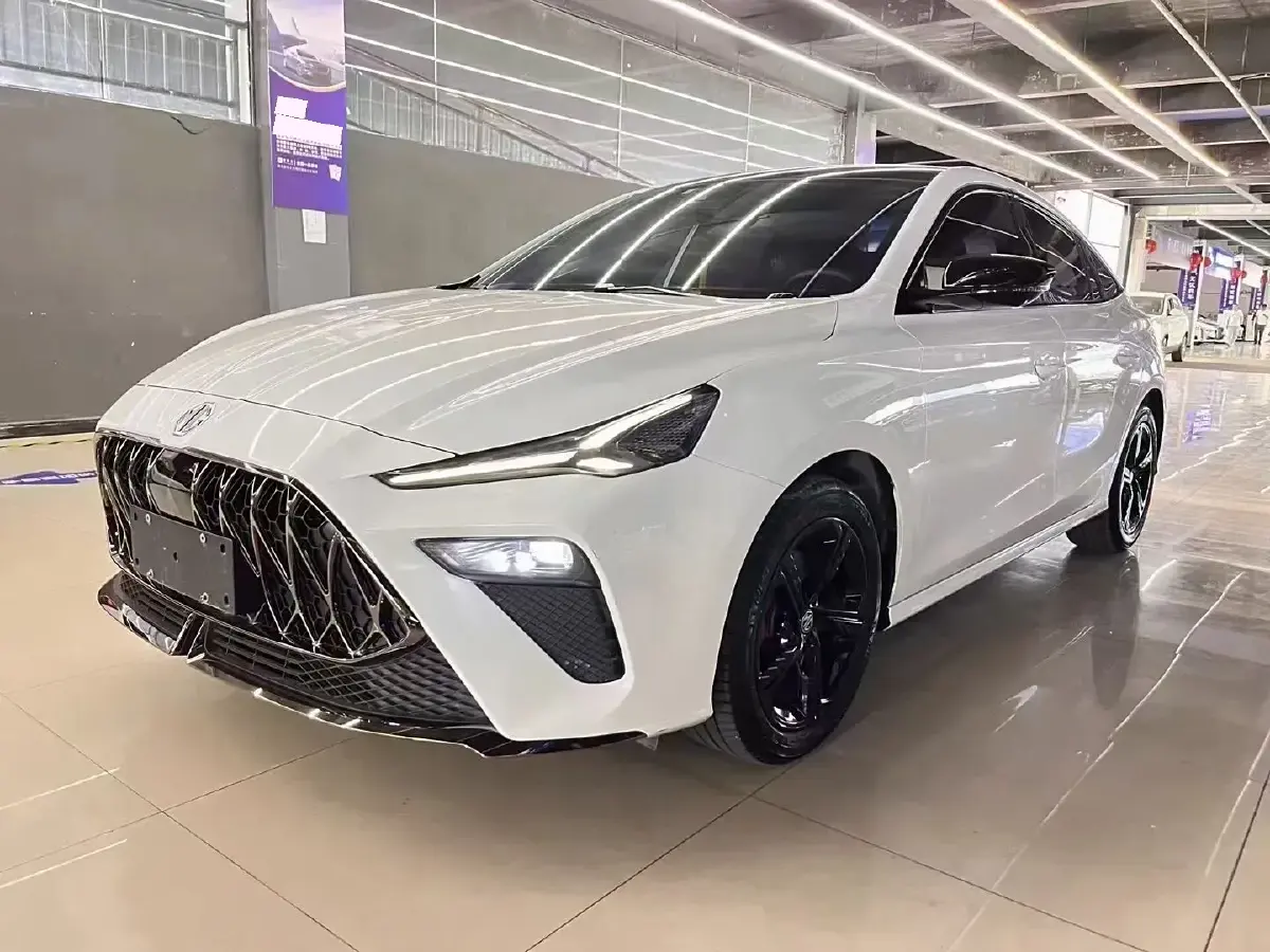 2022 MG 5 Scorpio 1.5T 181HP L4 7DCT