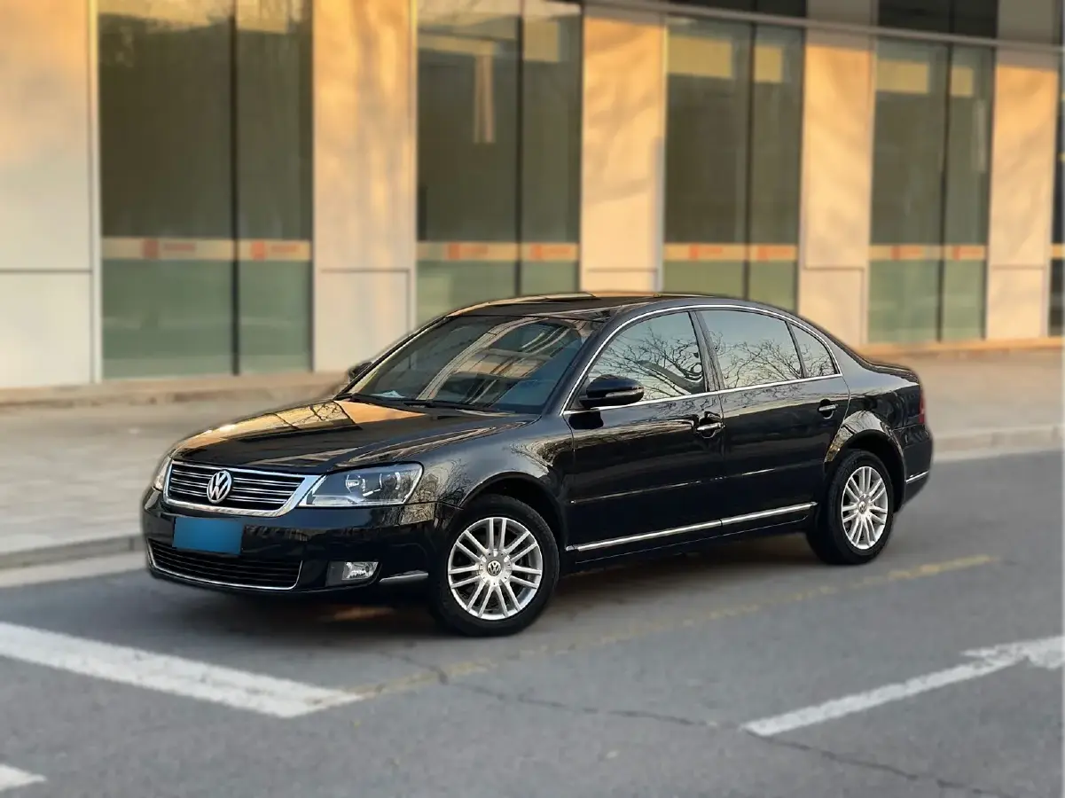 2009 Volkswagen Passat 1.8T 163HP L4 5AT