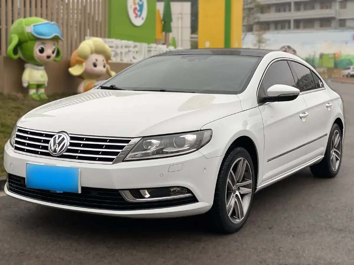 2013 Volkswagen CC 2.0T 200HP L4 6DCT
