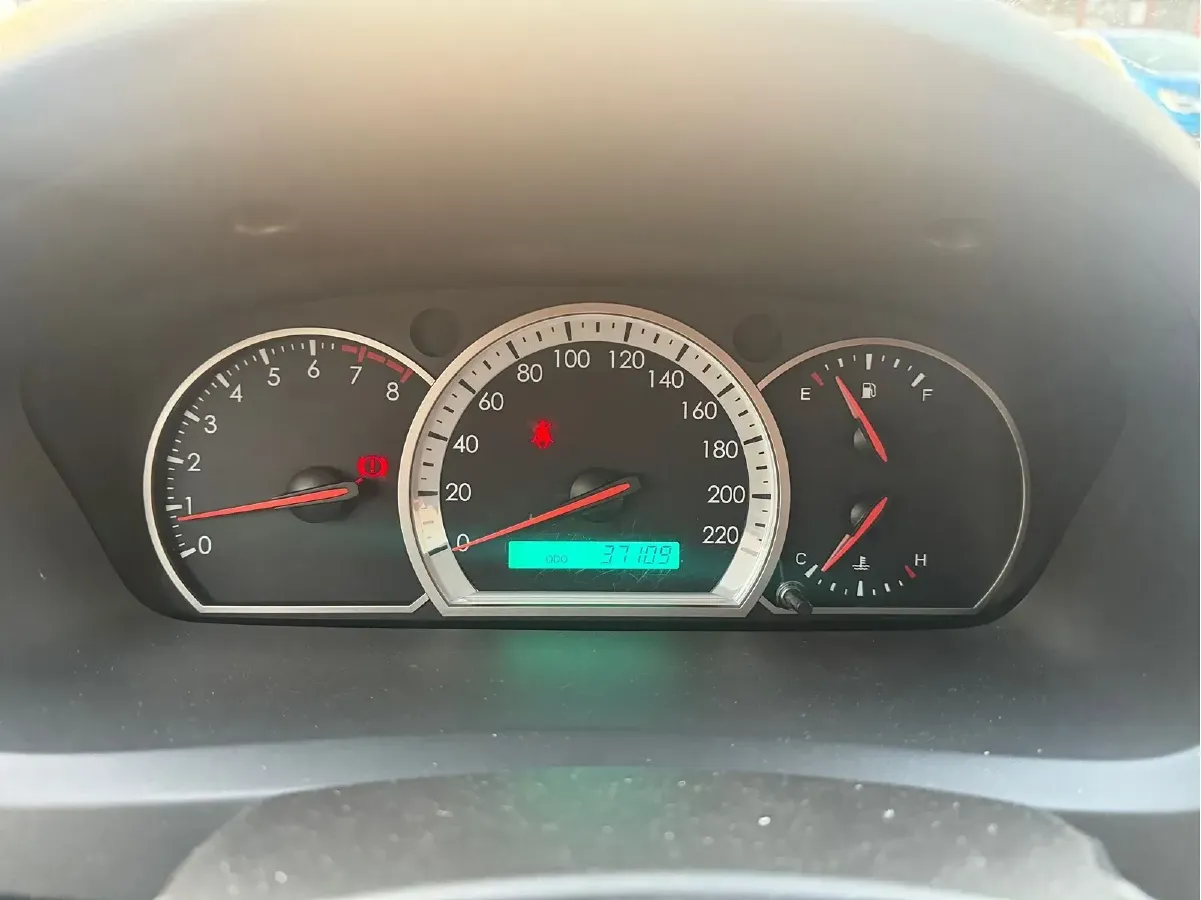 2013 Chevrolet Epica 1.8L 143HP L4 5MT,autocango,china used car exporter,china ev exporter,chinese used car exporter,chinese used ev exporter